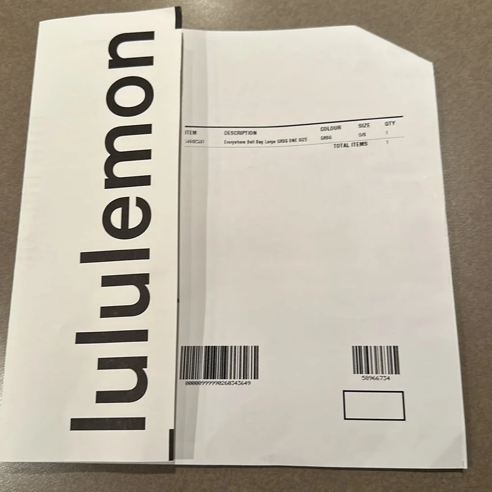 Lululemon Everywhere Belt Bag. NEW. Large 2L - Picture 11 of 12
